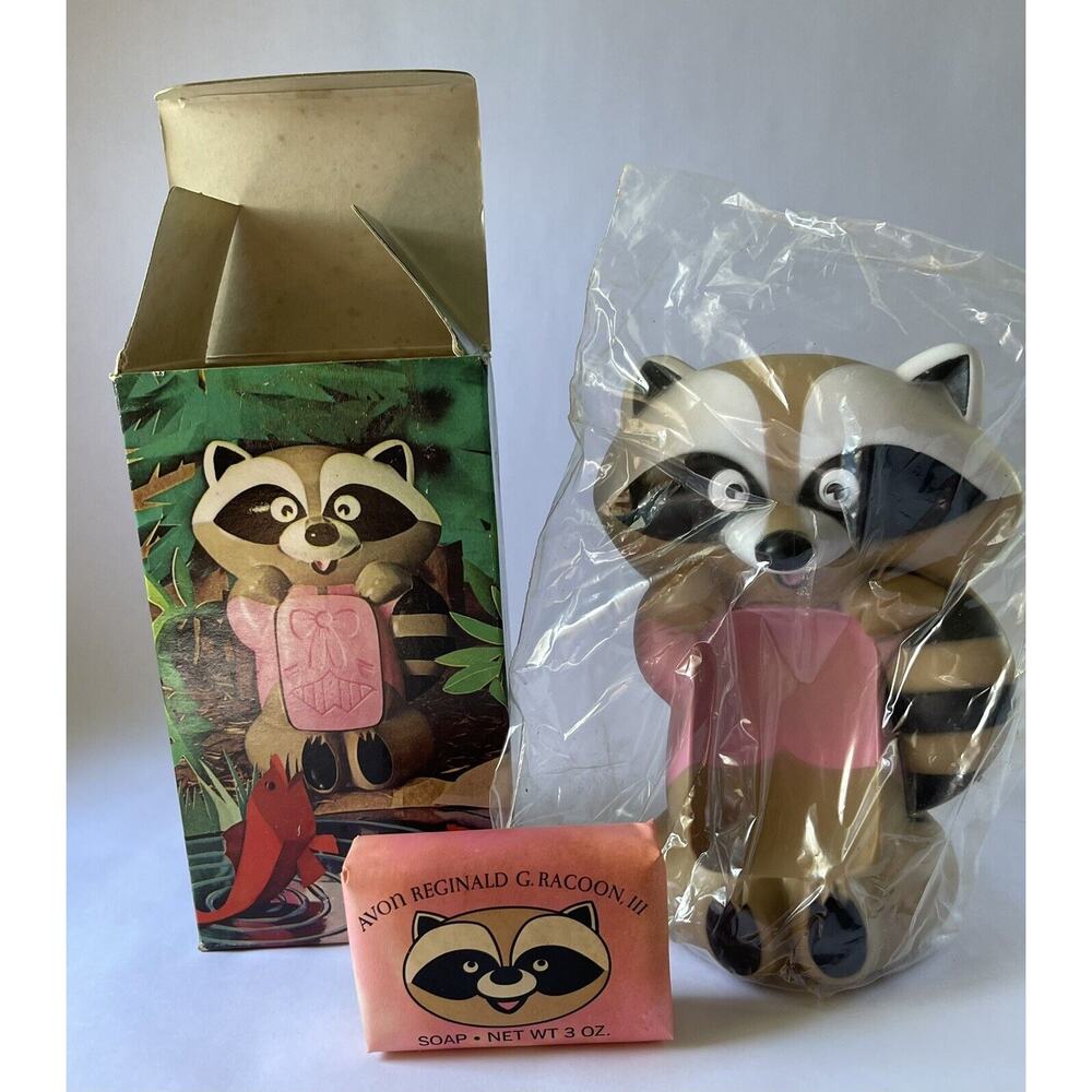 REGINALD G RACOON Floating squeaker soap dish & soap set Avon Vintage Retro Kids